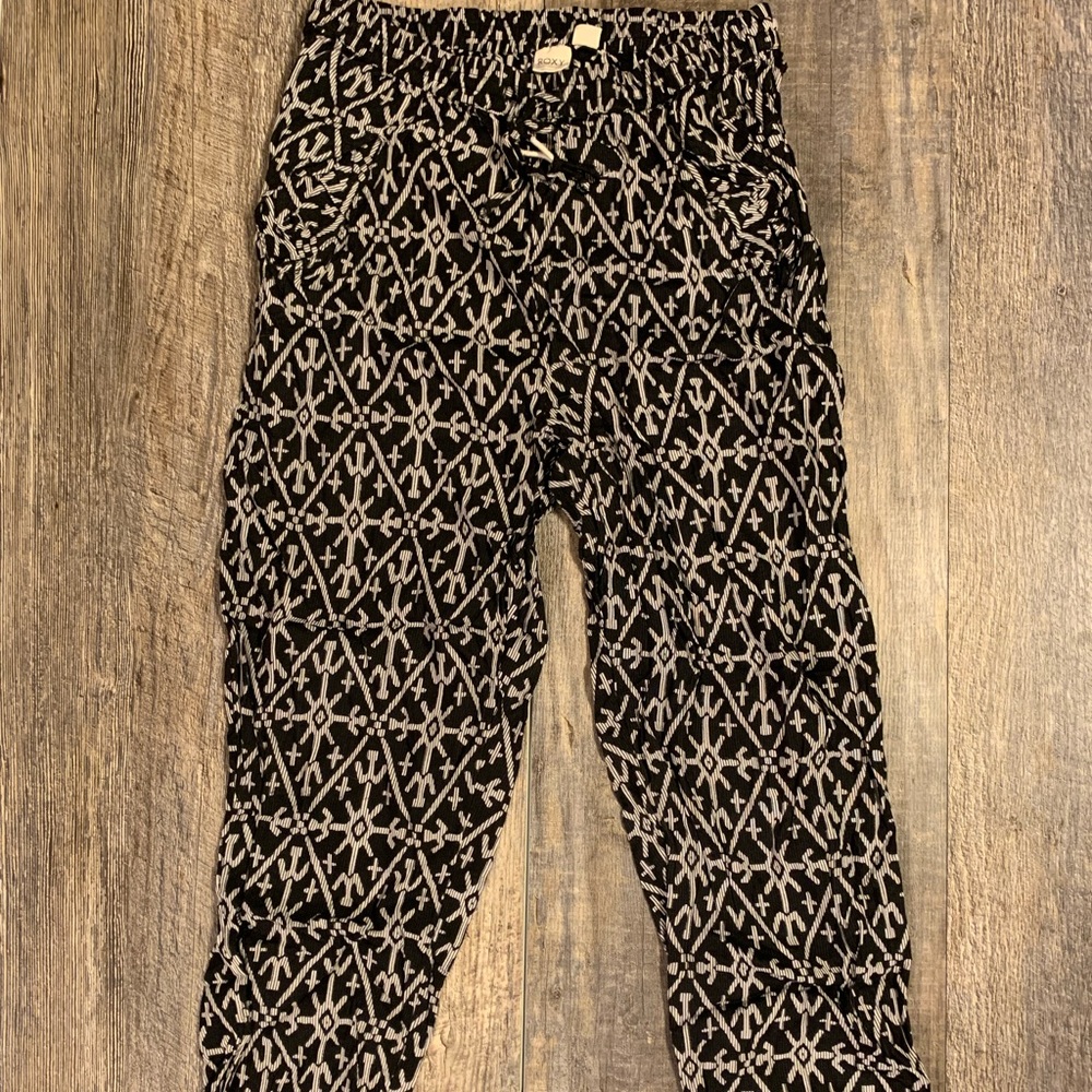 Women’s Roxy black summer pants